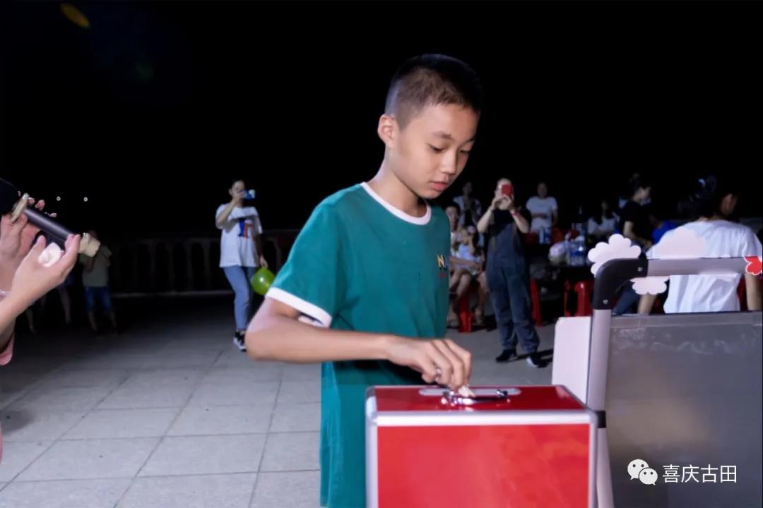 010.jpg